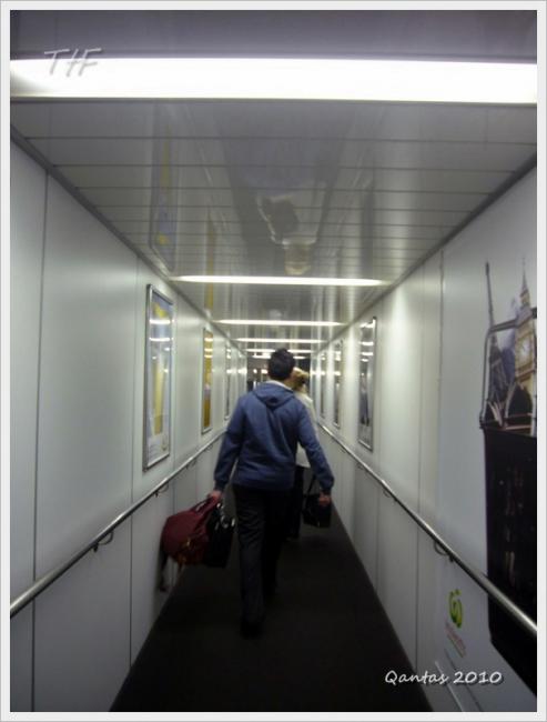 Qantas120.JPG